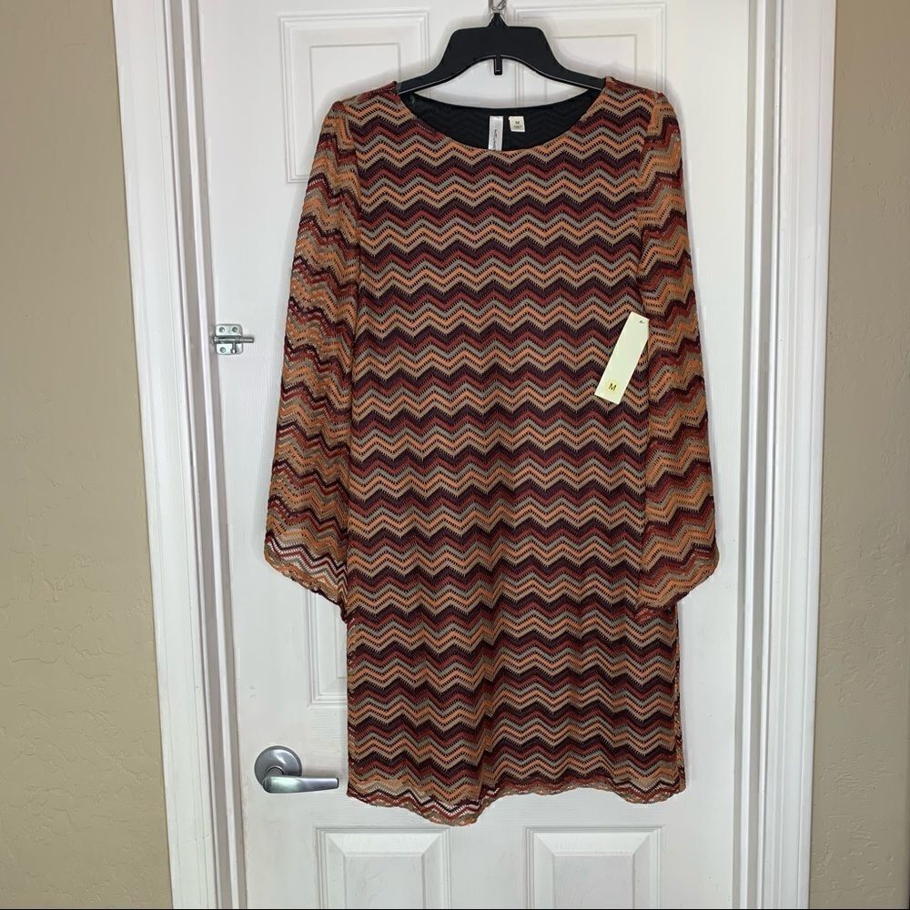 Tacera Woven Chevron Print Dress Bell Sleeves Size Medium